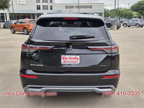 2025 Mitsubishi Outlander SEL