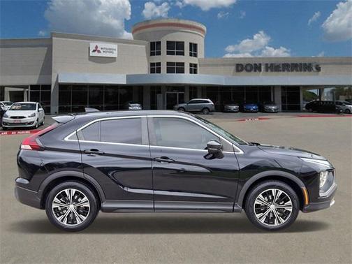 2022 Mitsubishi Eclipse Cross SE