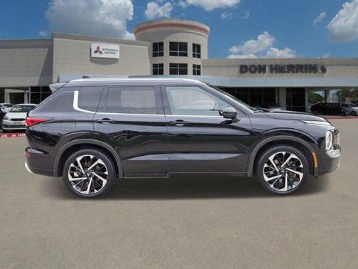 2022 Mitsubishi Outlander SEL