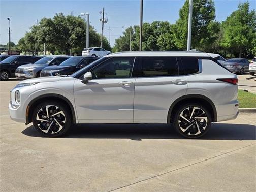 2024 Mitsubishi Outlander SEL