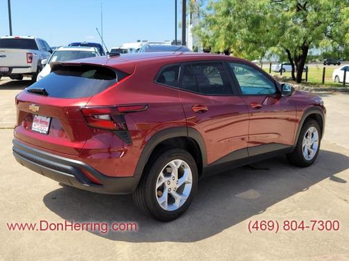 2024 Chevrolet Trax LS