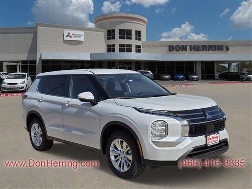 2025 Mitsubishi Outlander ES
