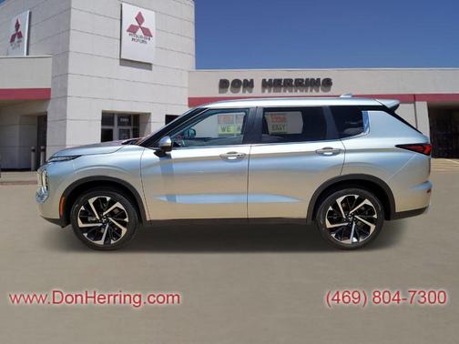 2022 Mitsubishi Outlander SE