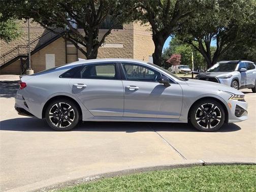 2024 Kia K5 GT-Line