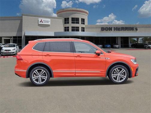 2019 Volkswagen Tiguan 2.0T SEL R-Line