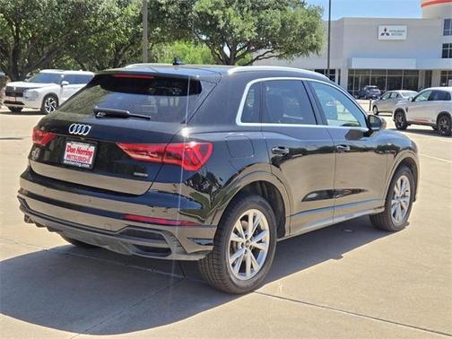 2023 Audi Q3 45 S line Premium