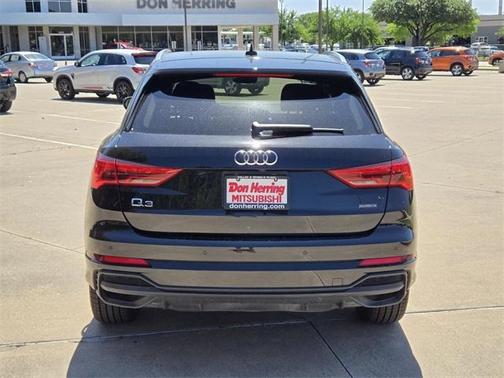 2023 Audi Q3 45 S line Premium