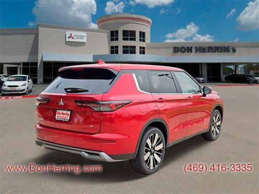 2025 Mitsubishi Outlander SE