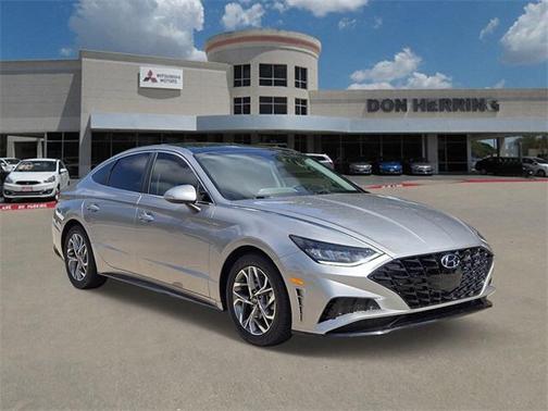2022 Hyundai SONATA SEL