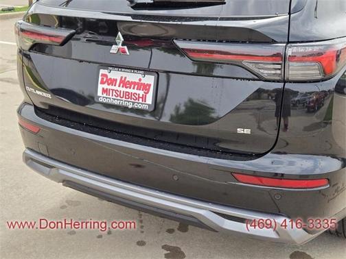 2025 Mitsubishi Outlander SE