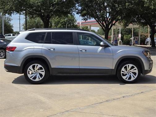 2021 Volkswagen Atlas 3.6L SE w/Technology