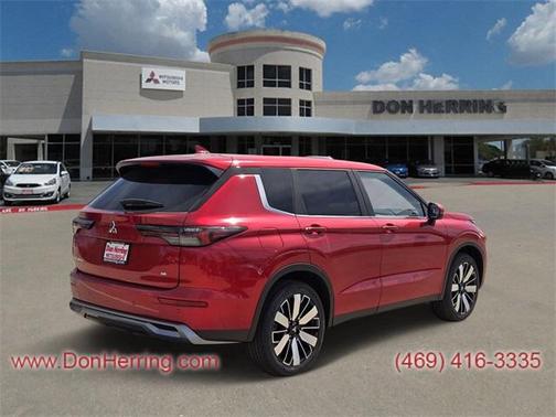 2025 Mitsubishi Outlander SE