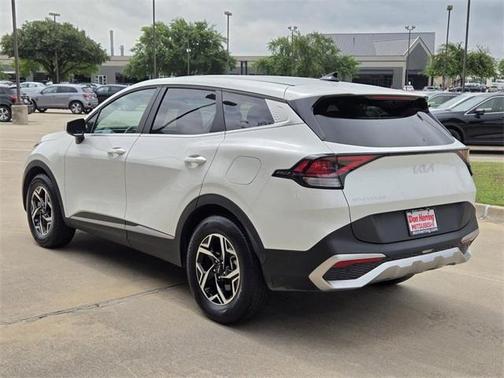 2024 Kia Sportage LX