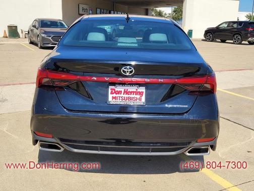 2022 Toyota Avalon Limited