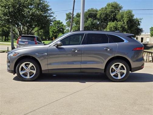 2019 Jaguar F-PACE 25t Premium