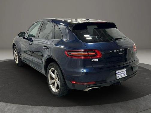 2017 Porsche Macan Base