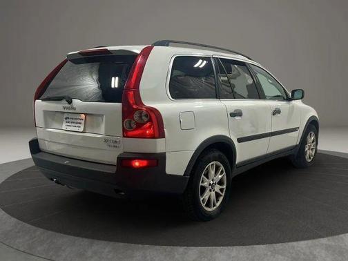White 2004 Volvo XC90 T6