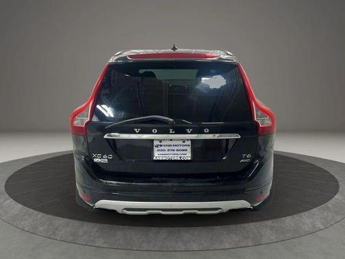 2017 Volvo XC60 T6 Dynamic