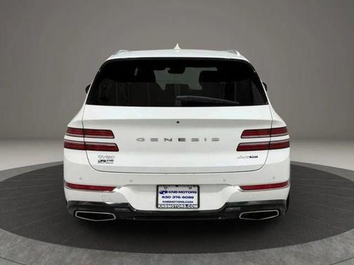 Uyuni White 2021 Genesis GV80 3.5T