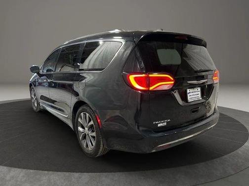 2018 Chrysler Pacifica Limited