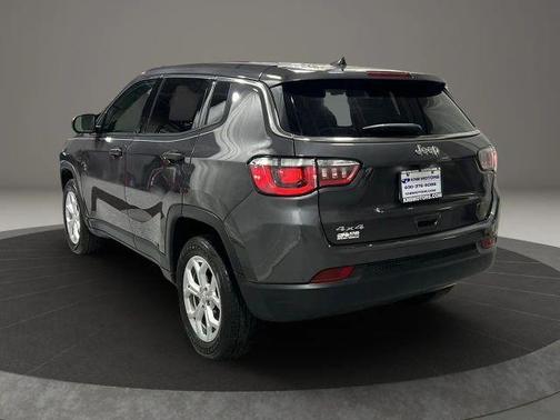 2024 Jeep Compass Sport