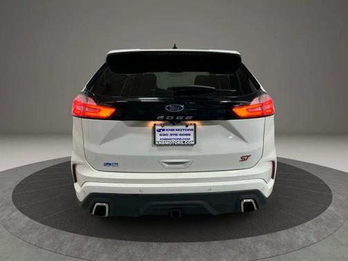 2021 Ford Edge ST