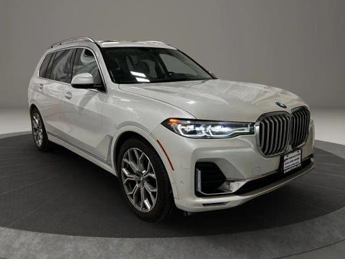 2020 BMW X7 xDrive40i