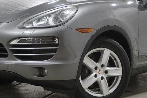 2013 Porsche Cayenne Base