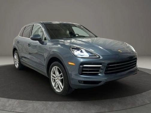 Blue 2019 Porsche Cayenne Base