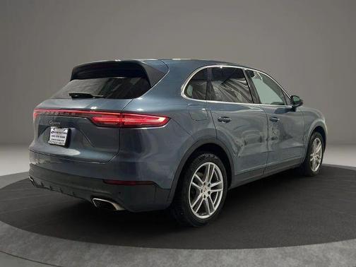 2019 Porsche Cayenne Base