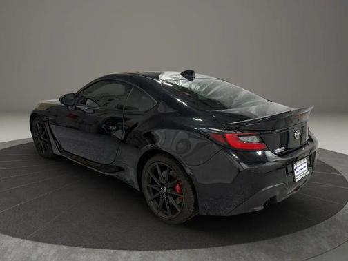Raven Black 2024 Toyota GR86 Premium