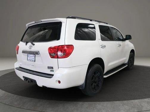 Blizzard Pearl 2014 Toyota Sequoia Platinum
