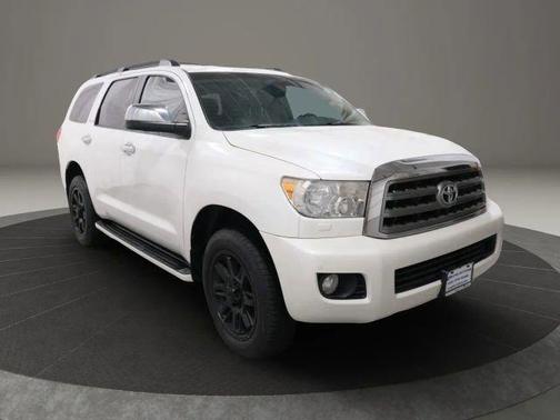 Blizzard Pearl 2014 Toyota Sequoia Platinum