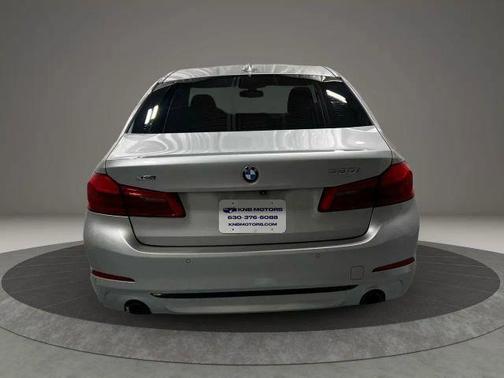 Glacier Silver Metallic 2018 BMW 530 i xDrive