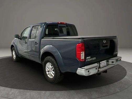 Blue 2014 Nissan Frontier SV