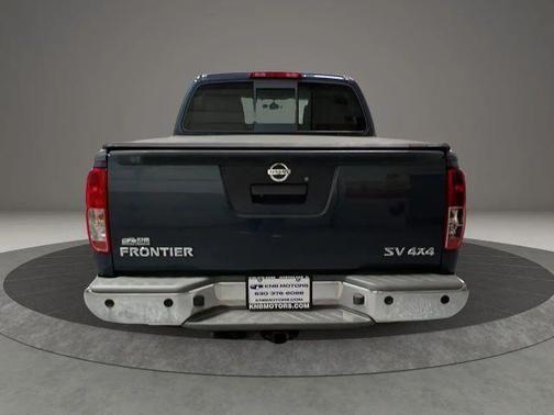 Blue 2014 Nissan Frontier SV