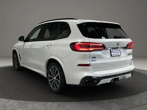 White 2023 BMW X5 M50i