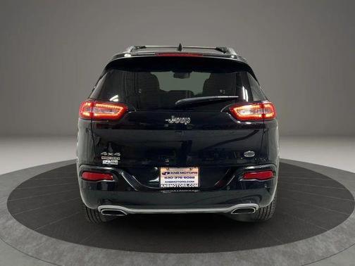 2016 Jeep Cherokee Overland