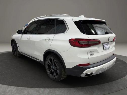 Alpine White 2019 BMW X5 xDrive40i