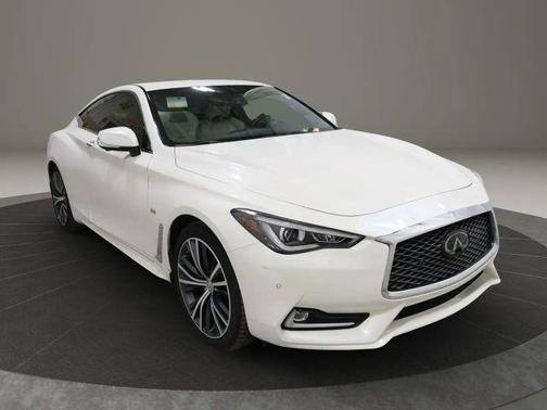Majestic White 2019 INFINITI Q60 3.0t LUXE