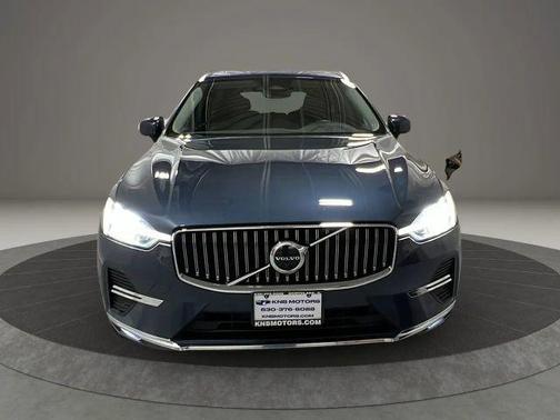 2023 Volvo XC60 B5 Plus Bright Theme