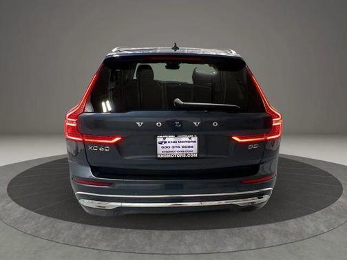 2023 Volvo XC60 B5 Plus Bright Theme