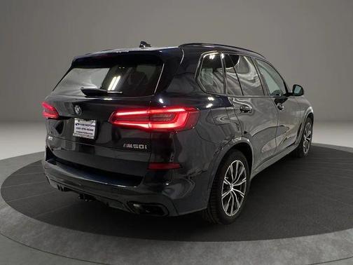 2020 BMW X5 M50i