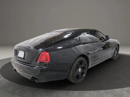Black 2016 Rolls-Royce Wraith