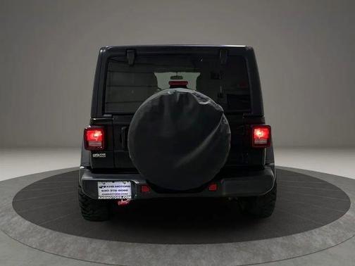 Black Clearcoat 2021 Jeep Wrangler Unlimited Rubicon