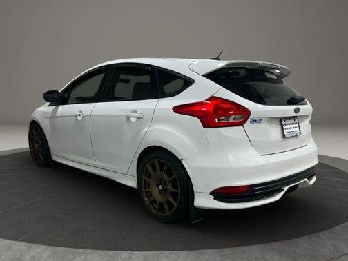 2017 Ford Focus ST Base