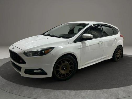 2017 Ford Focus ST Base