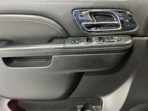 2012 Cadillac Escalade Platinum Edition