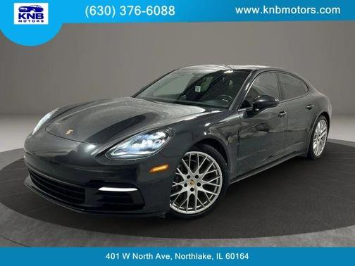2018 Porsche Panamera S