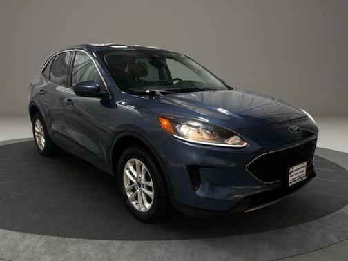 Blue Metallic 2020 Ford Escape SE